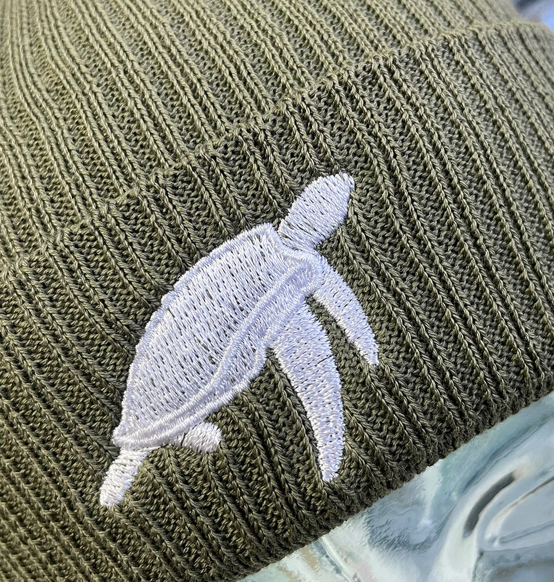 Turtle Beanie - Blue Panda